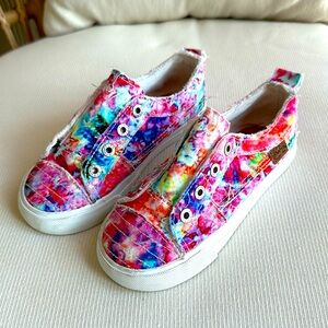 Girls Blowfish easy on shoes size 11